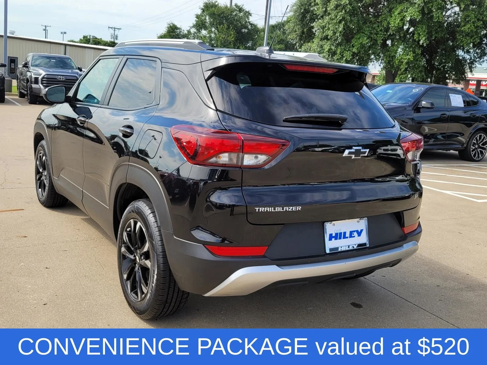 Used 2023 Mosaic Black Metallic Chevrolet LT image 3