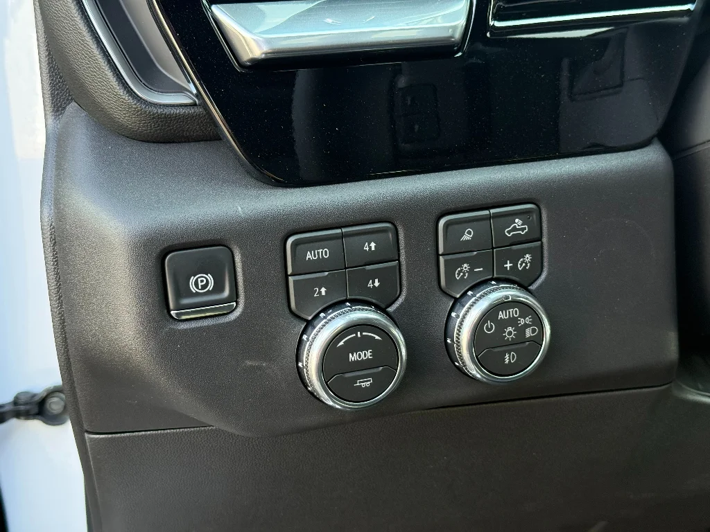 2026 GMC Sierra 1500 SLT - Photo 22