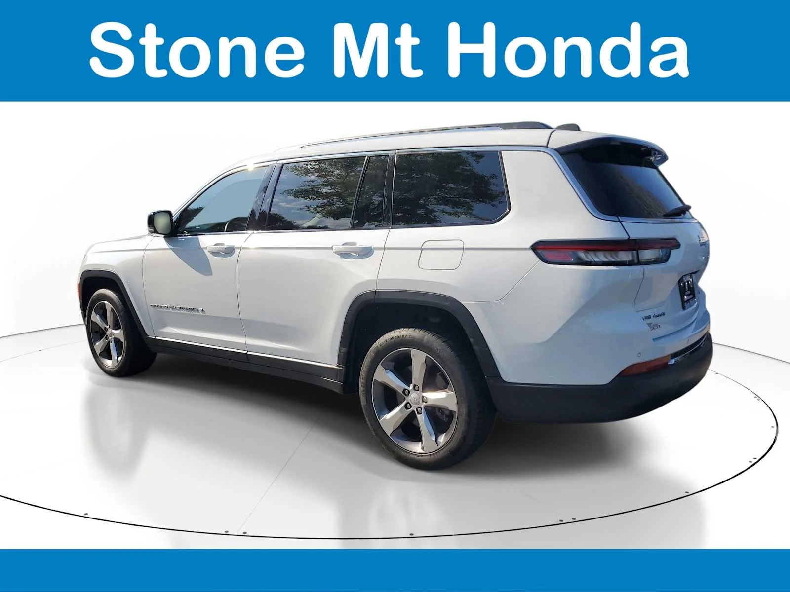 Used 2021 Bright White Clearcoat Jeep Limited image 4