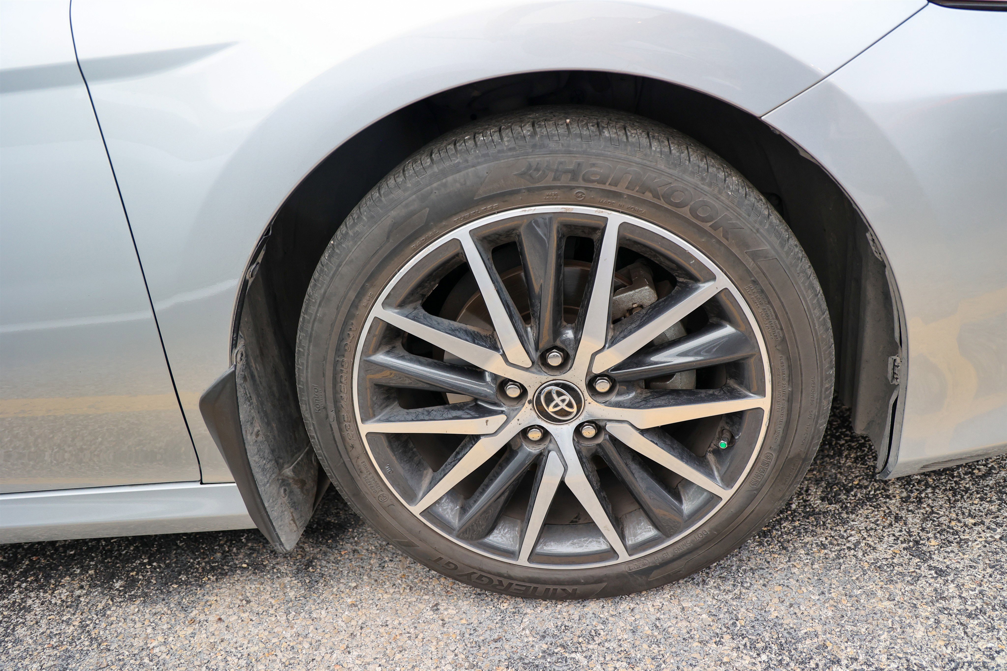 Used 2024 CELESTIAL SILVER Toyota XLE image 10