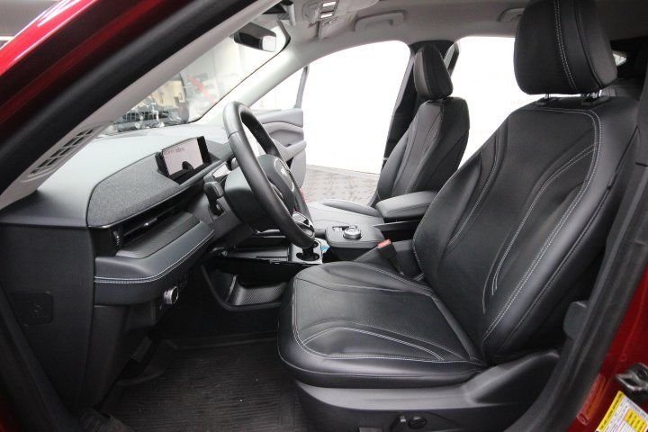 Used 2021 Red Ford Premium image 10
