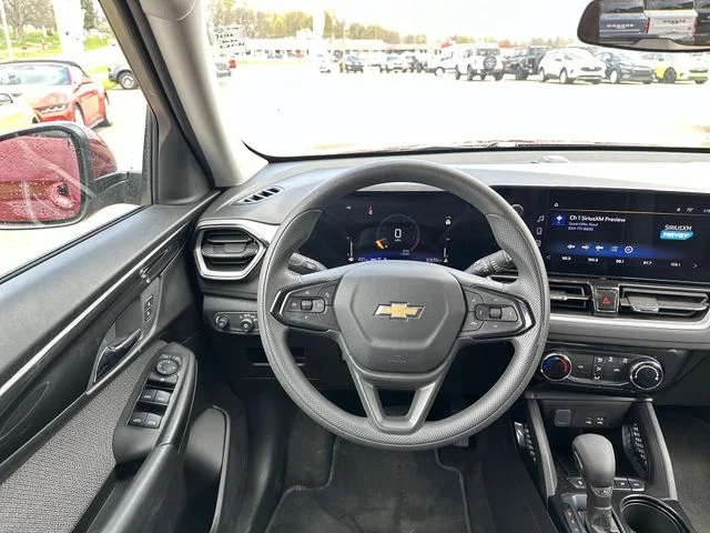 Used 2025 Red Chevrolet LT image 13