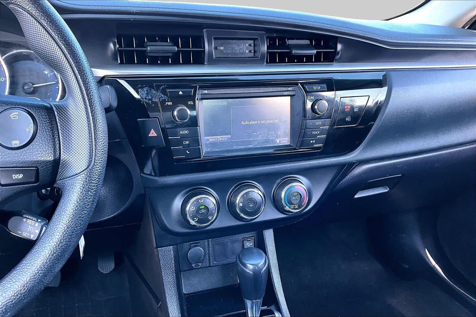 Used 2016 Classic Silver Metallic Toyota L image 7