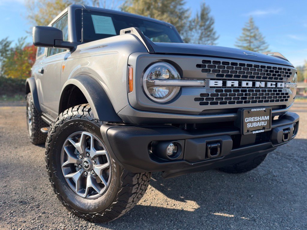 Used 2025 Gray Metallic Ford Badlands image 50