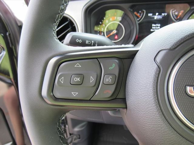 New 2026 Black Clear-Coat Exterior Paint Jeep Sport S image 23