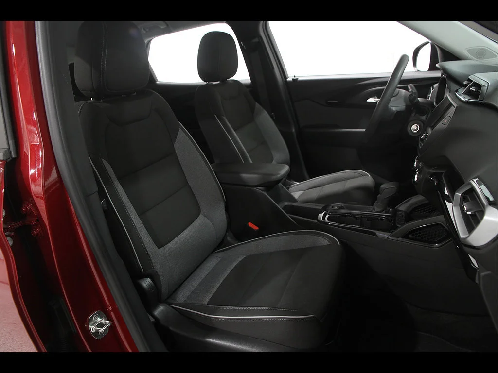 2021 Chevrolet Trailblazer LS - Photo 16
