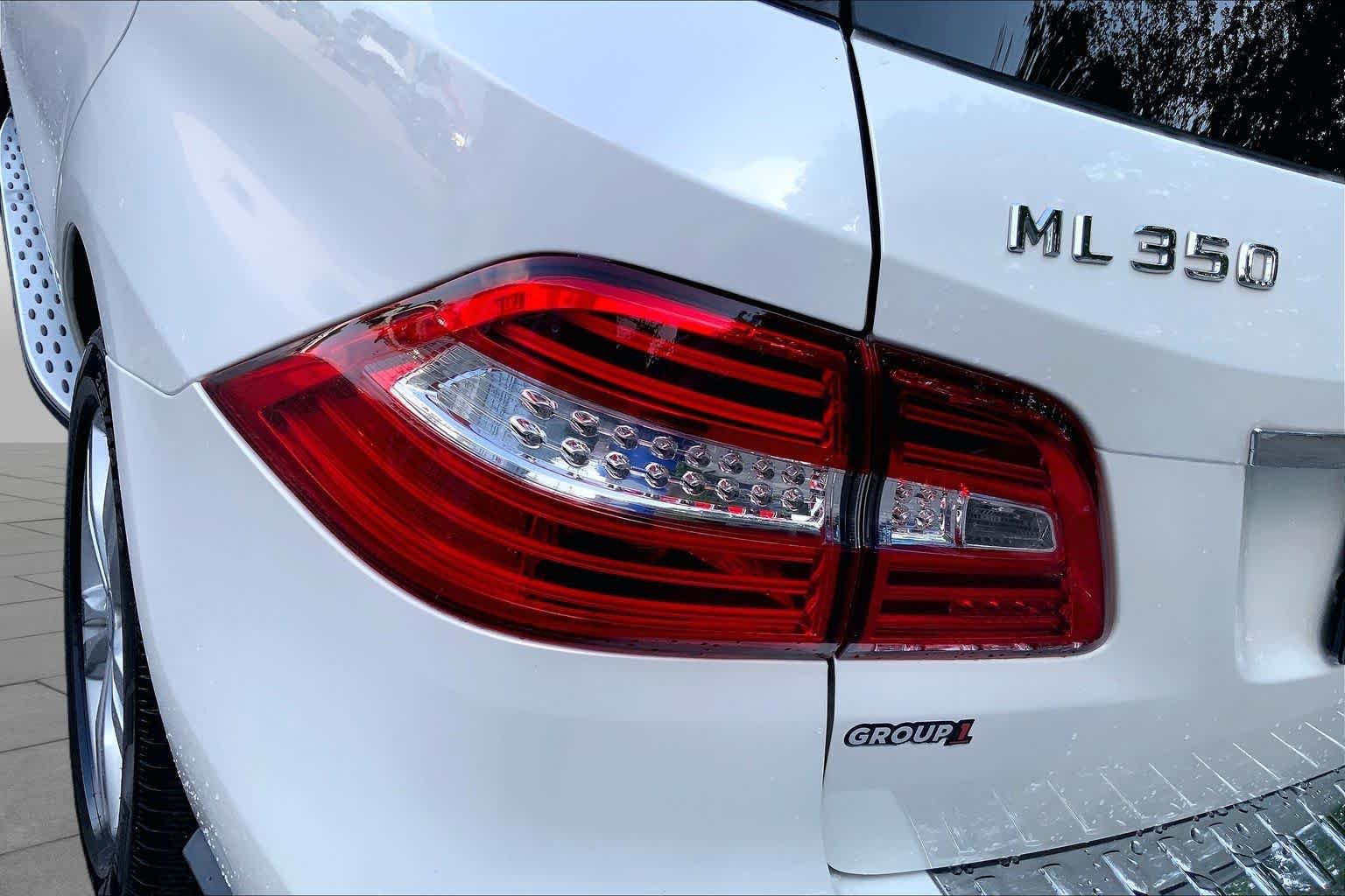 Used 2015 designo Diamond White Metallic Mercedes-Benz ML 350 image 28