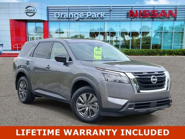 2025 Nissan Pathfinder S 4WD's photo