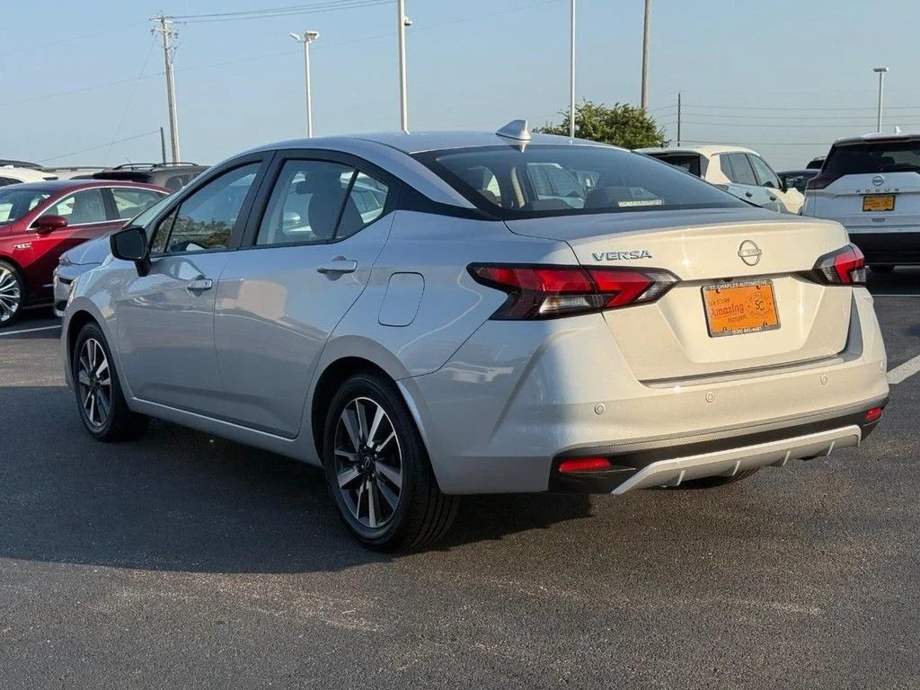 Certified Used 2025 Silver Nissan 1.6 SV image 5