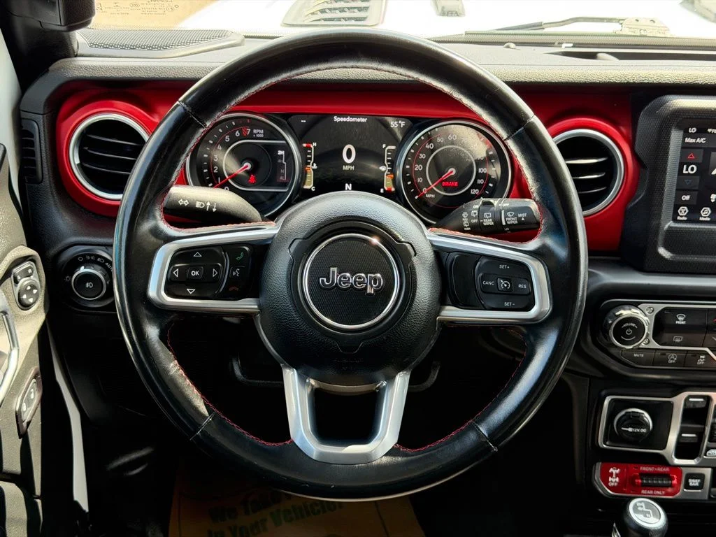 Used 2018 White Jeep Unlimited Rubicon image 14