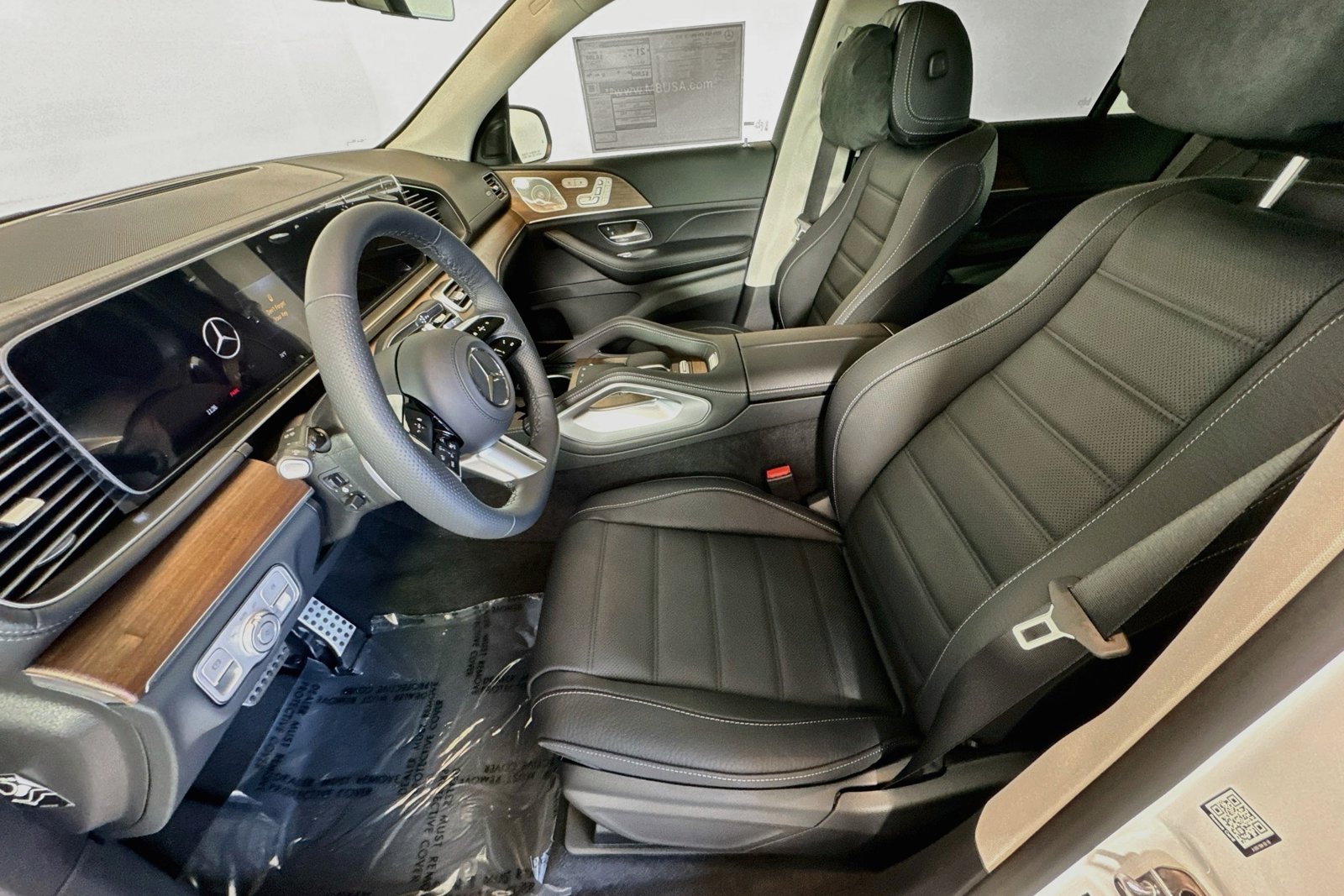 New 2026 Polar White Mercedes-Benz GLS 450 image 18