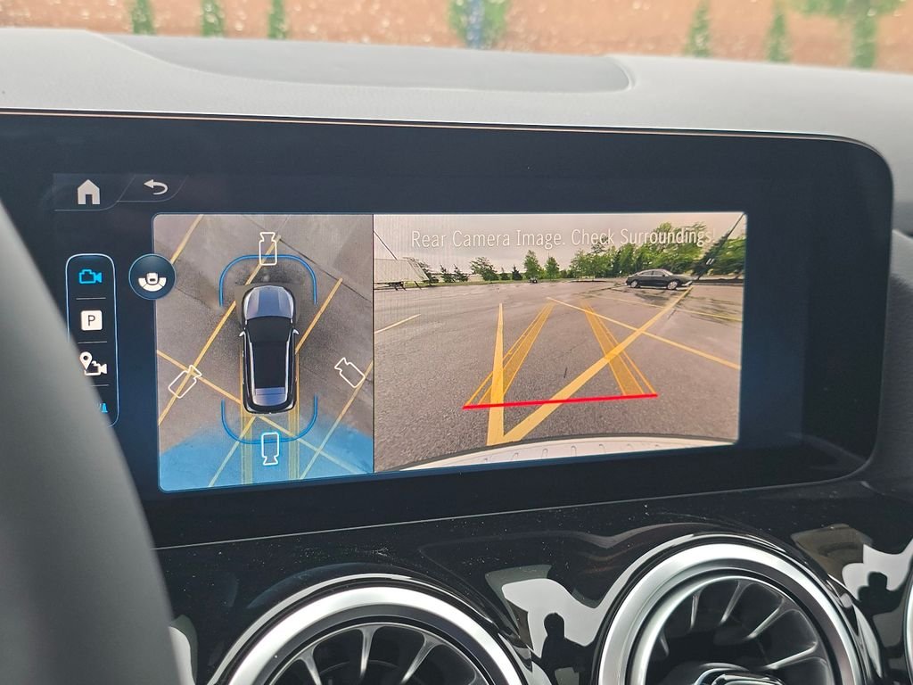 New 2026 Polar White Mercedes-Benz GLA 250 image 30