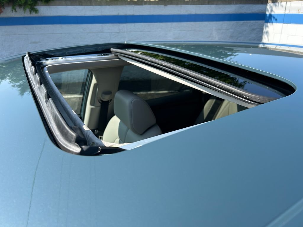 New 2027 Nordic Forest Pearl Honda EX-L image 11
