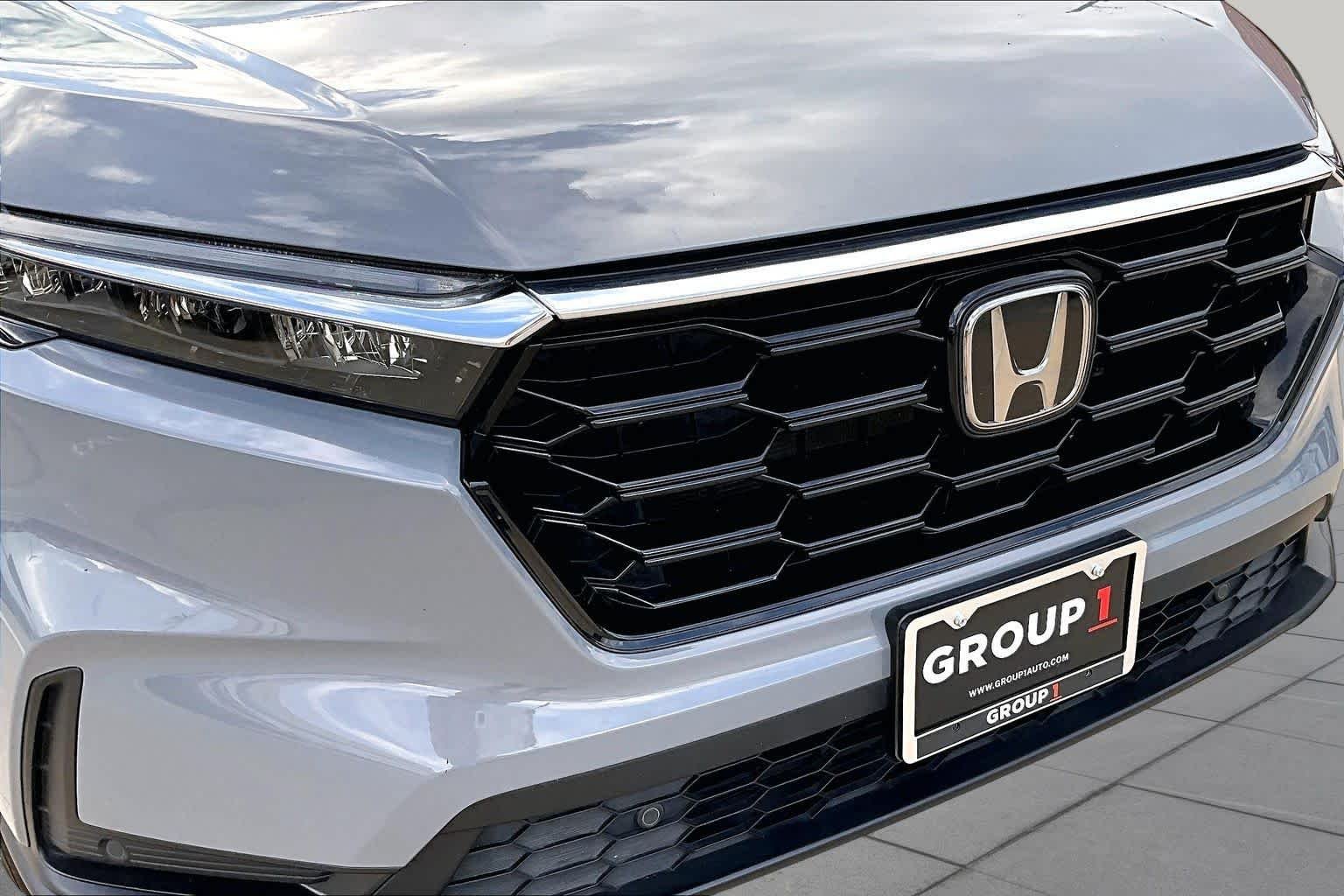 Used 2025 Urban Gray Pearl Honda EX-L image 30