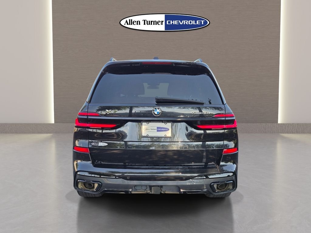 Used 2024 Black BMW xDrive40i image 7