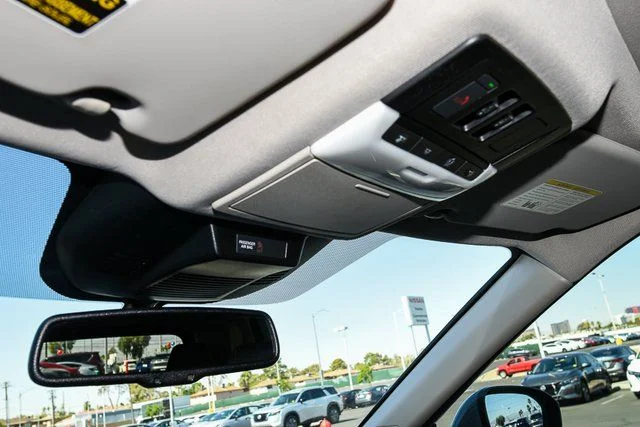 2024 Nissan Rogue Platinum - Photo 41