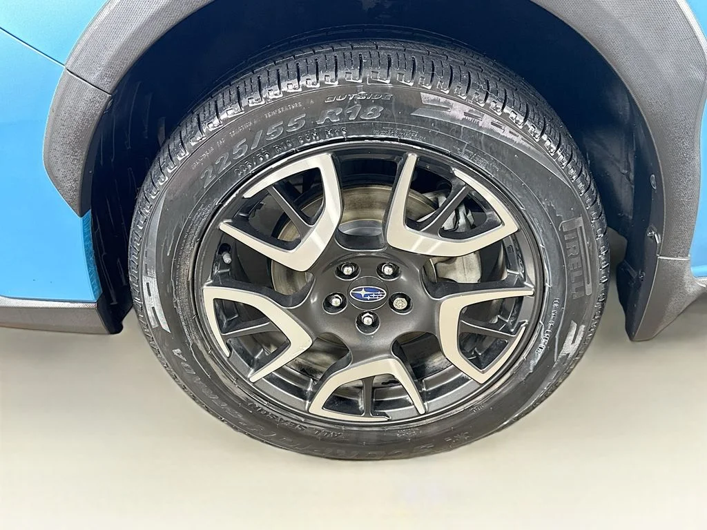 Used 2019 Blue Subaru Hybrid image 39