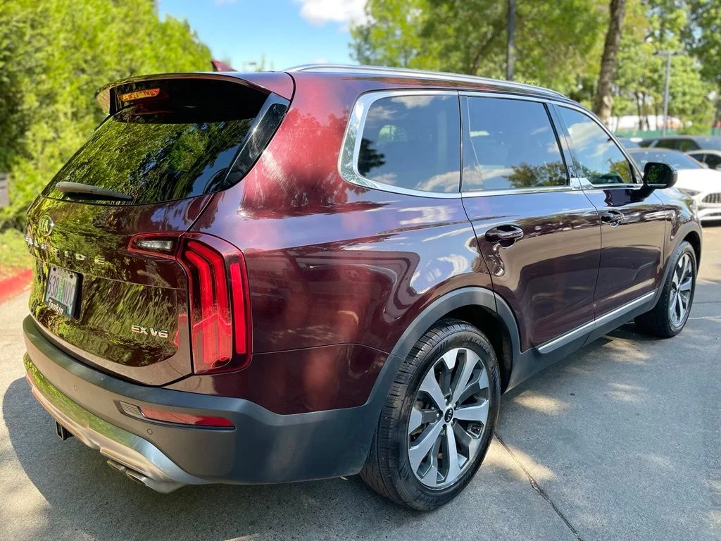 Used 2021 Sangria Kia EX image 4