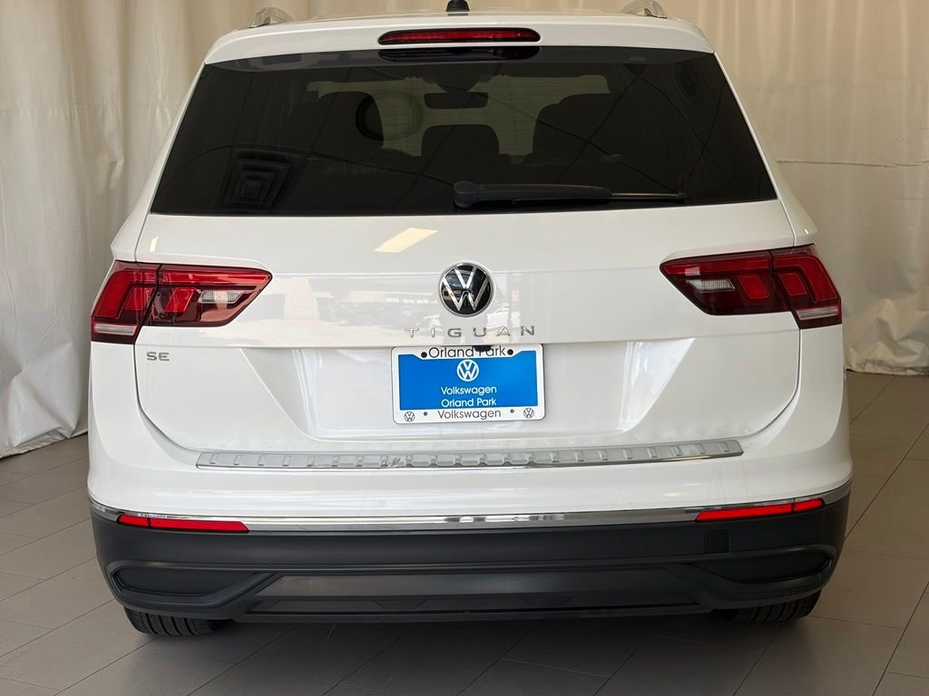 Used 2023 Opal White Volkswagen 2.0T SE image 5