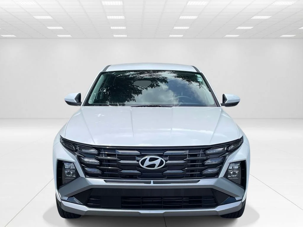 Used 2026 White Hyundai SE image 2