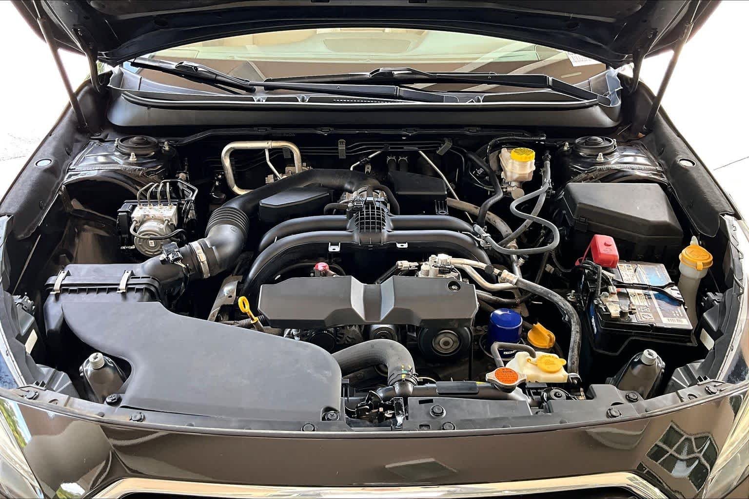 Used 2019 Crystal Black Silica Subaru Limited image 32