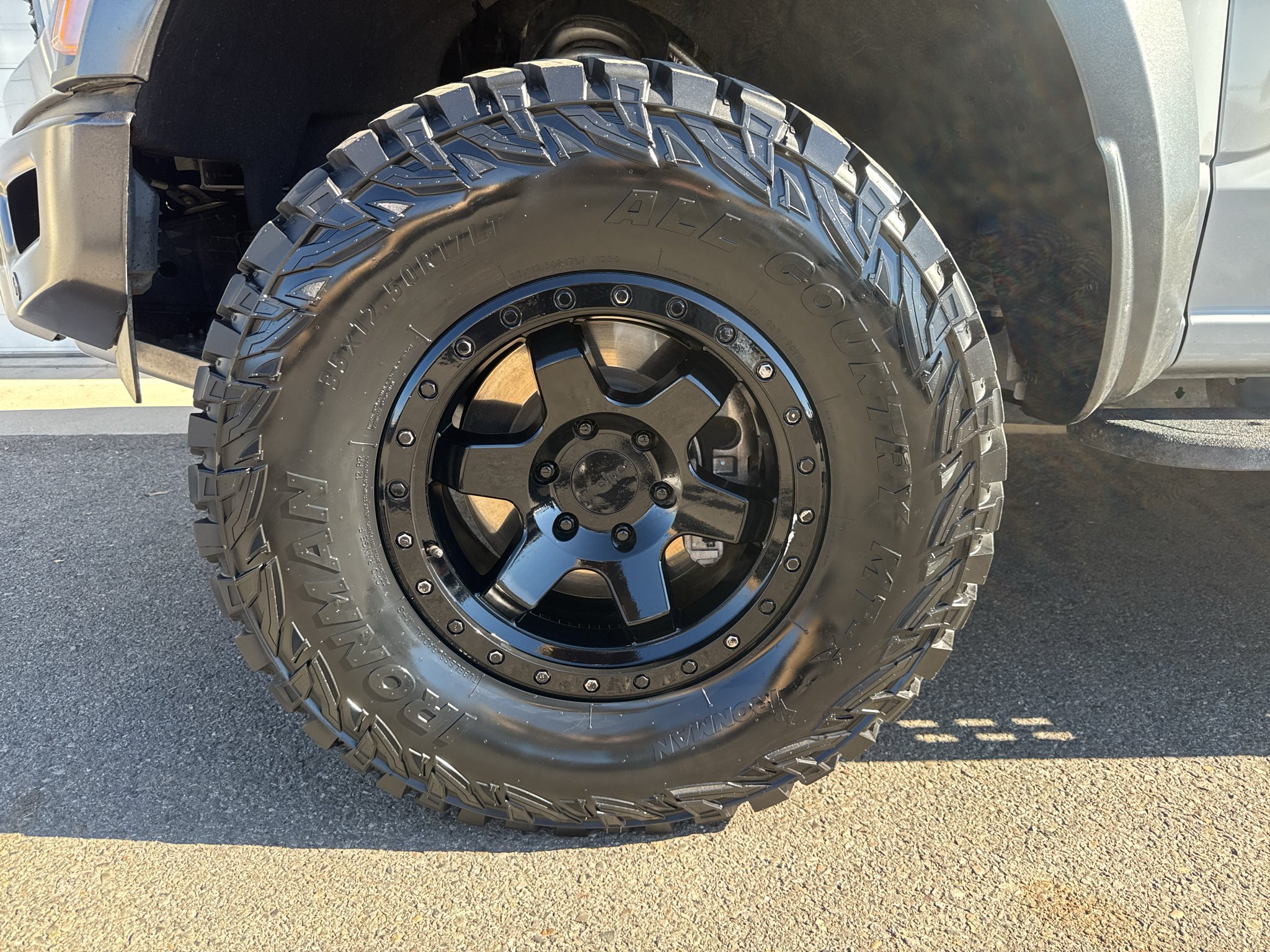 Used 2023 Avalanche Ford Raptor image 9