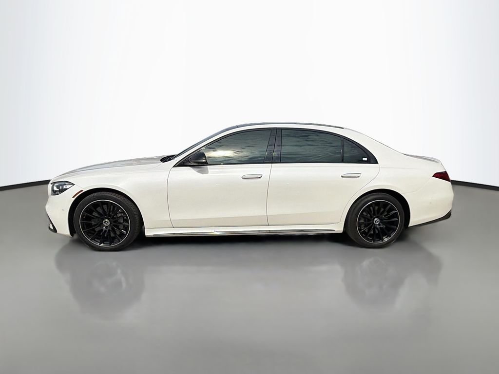 Certified Used 2023  Mercedes-Benz S 580 image 2