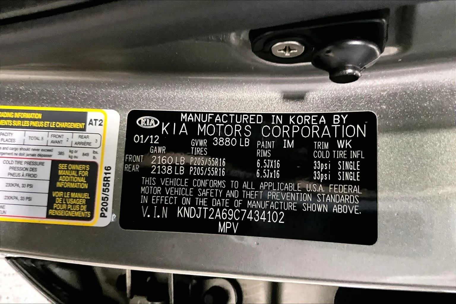 Used 2012 Titanium Pearl Metallic Kia + image 35