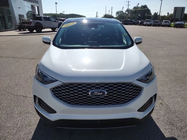 Certified Used 2023 White Metallic Ford SEL image 9