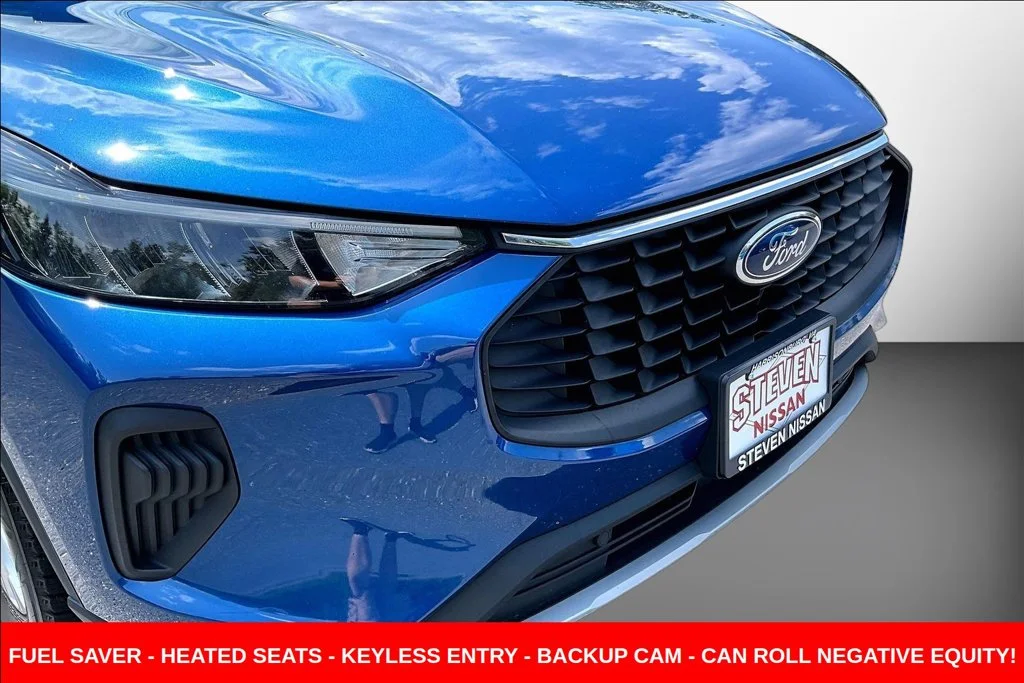 Used 2023 Blue Ford Active image 30