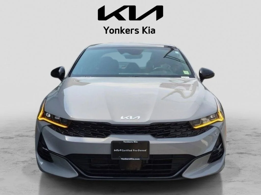 Used 2024 Gray Kia GT-Line image 3