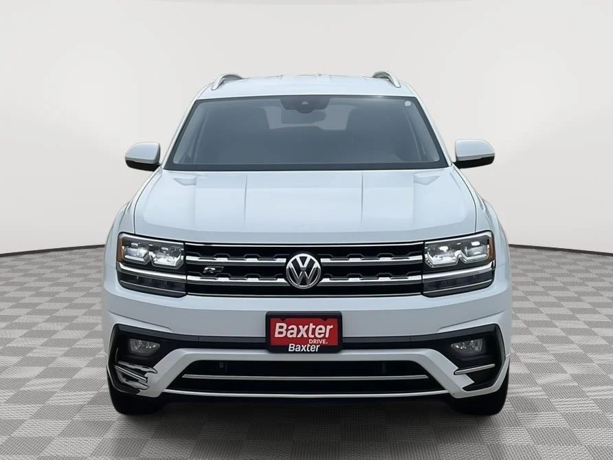 Used 2019 Pure White Volkswagen 3.6L V6 SE w/Technology R-Line image 8