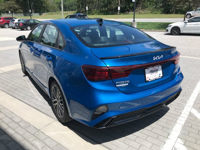 Used 2023 Sporty Blue Kia GT-Line image 5
