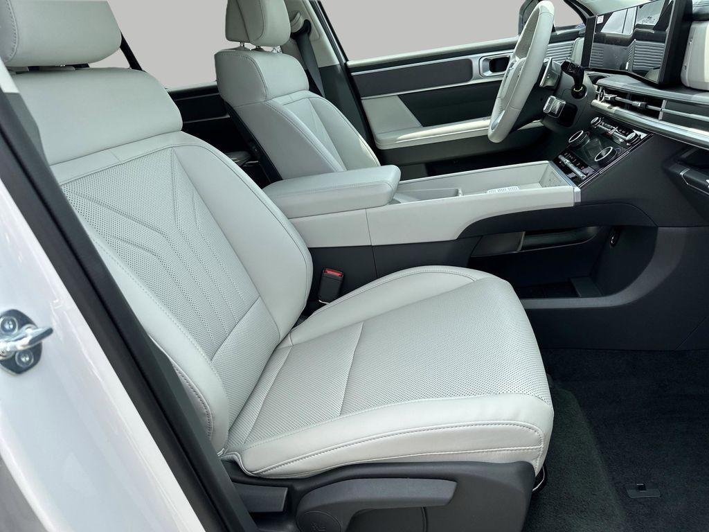 New 2026 Serenity White Hyundai SEL FWD image 27