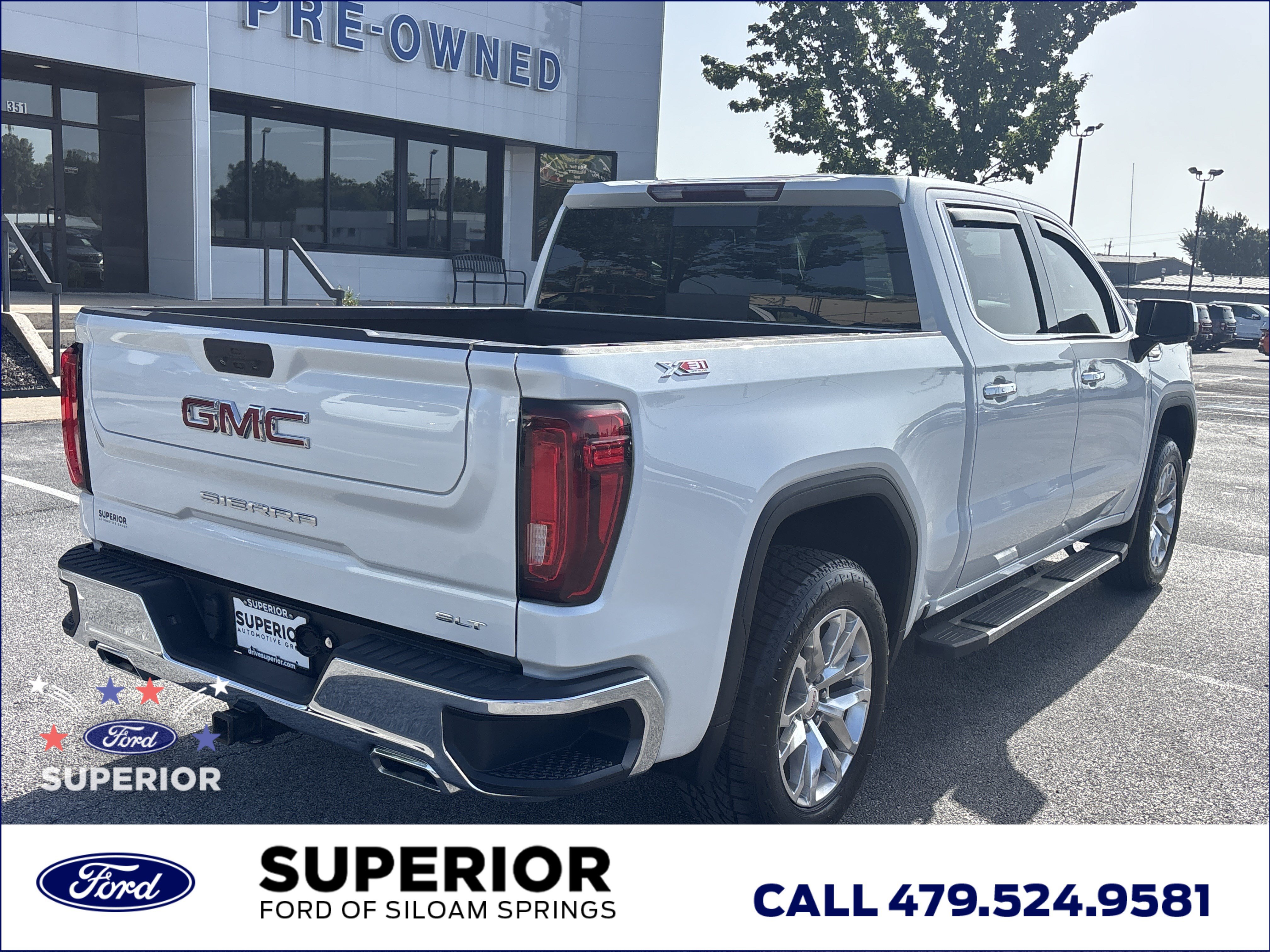 Used 2021 White Frost Tricoat GMC SLT 4WD image 3