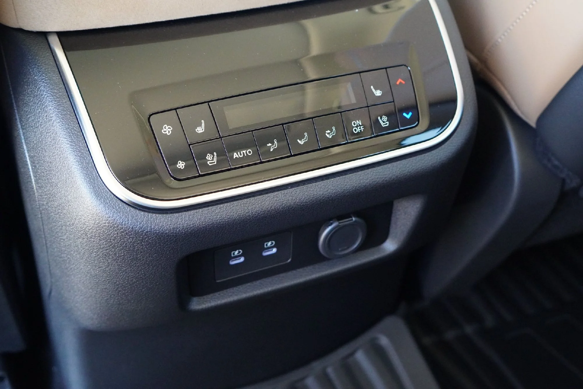 2026 INFINITI QX80 Luxe - Photo 24