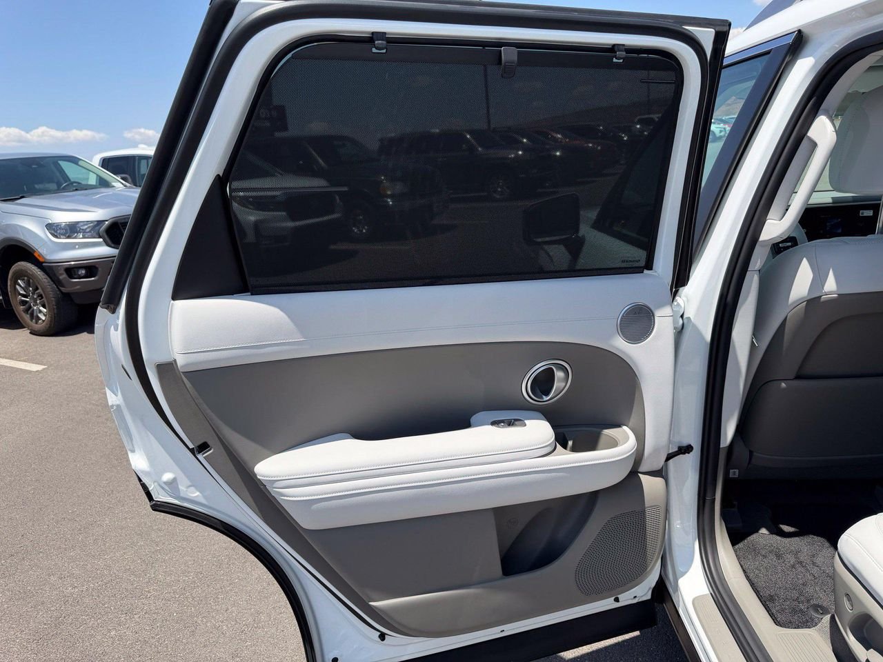 New 2026 White Hyundai SEL Premium image 43