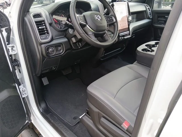 New 2026 Bright White Clearcoat RAM Tradesman image 48