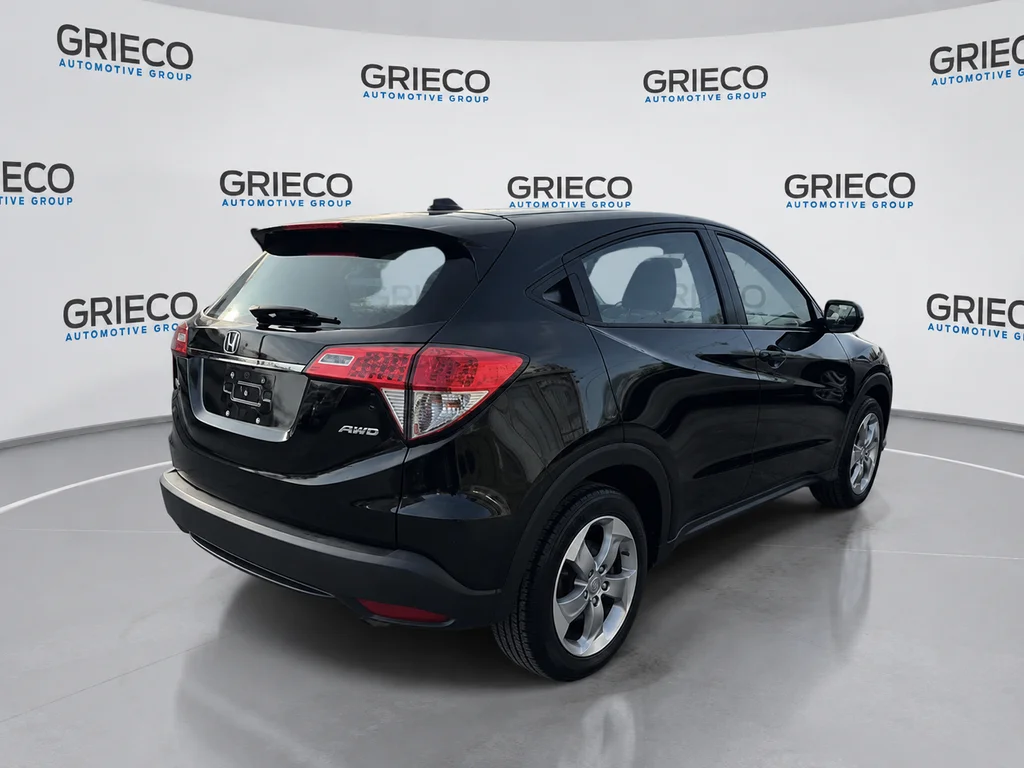Used 2020 Black Honda LX image 2