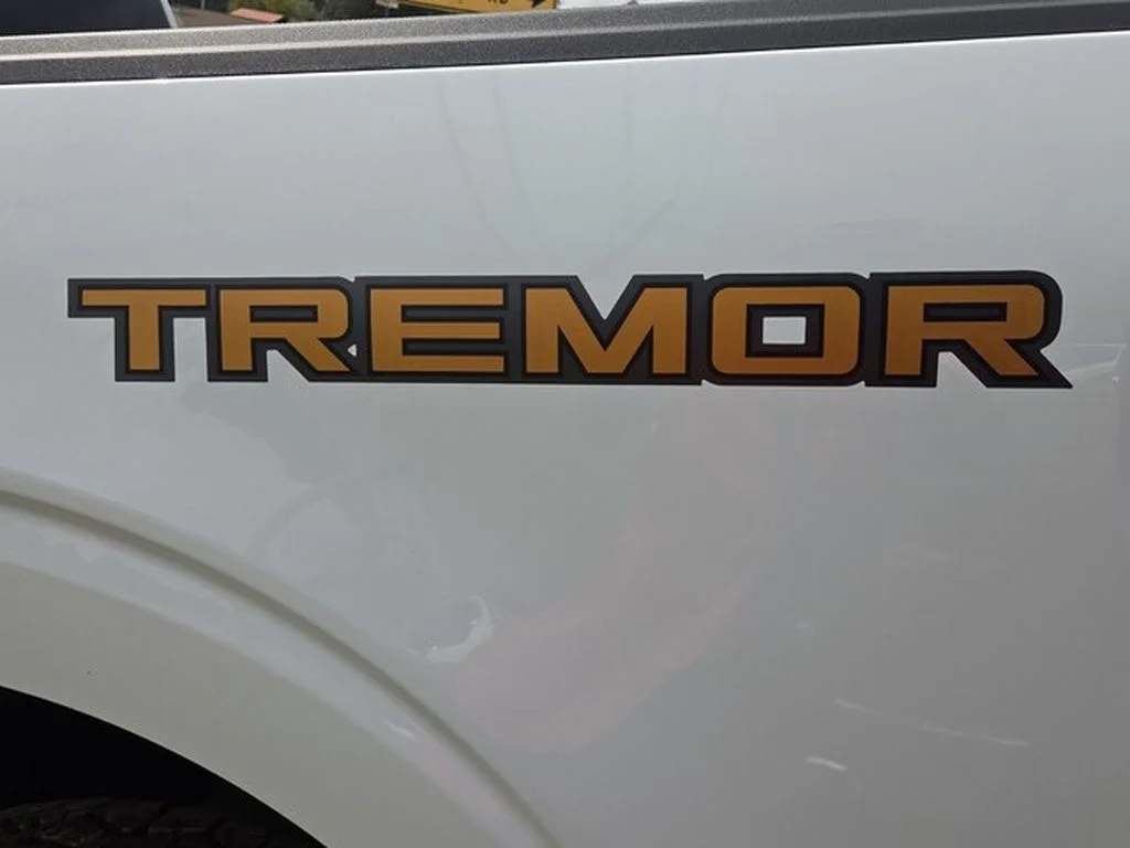 New 2026 Oxford White Ford Tremor® image 6