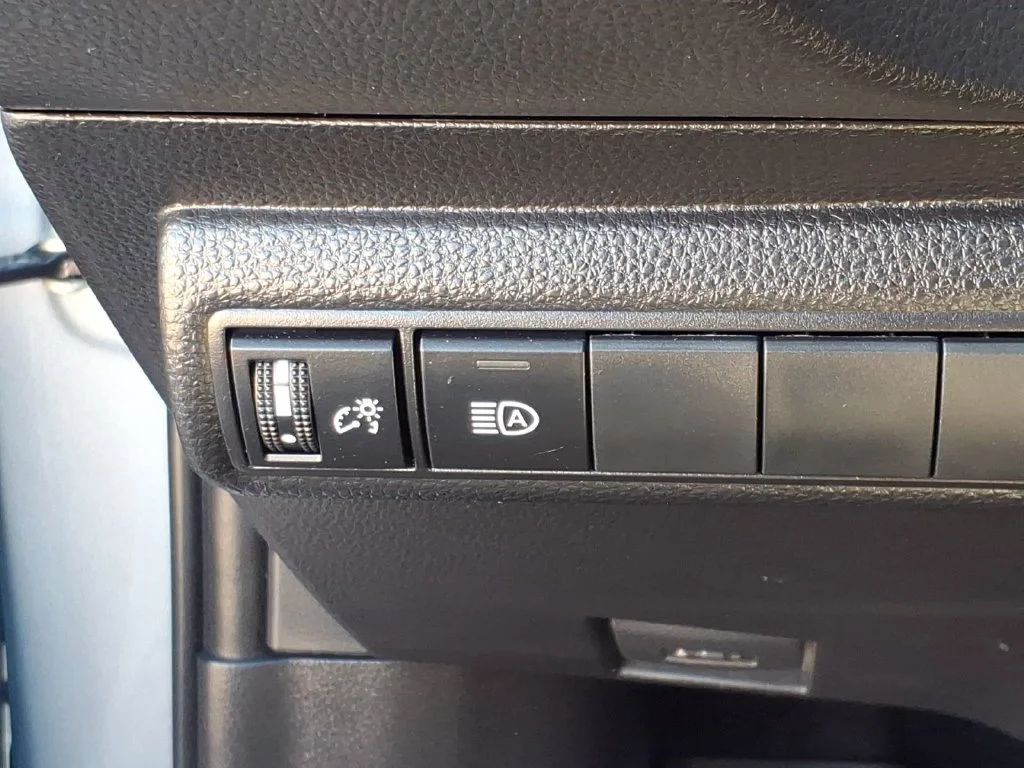 Used 2022 Blue Toyota LE image 11