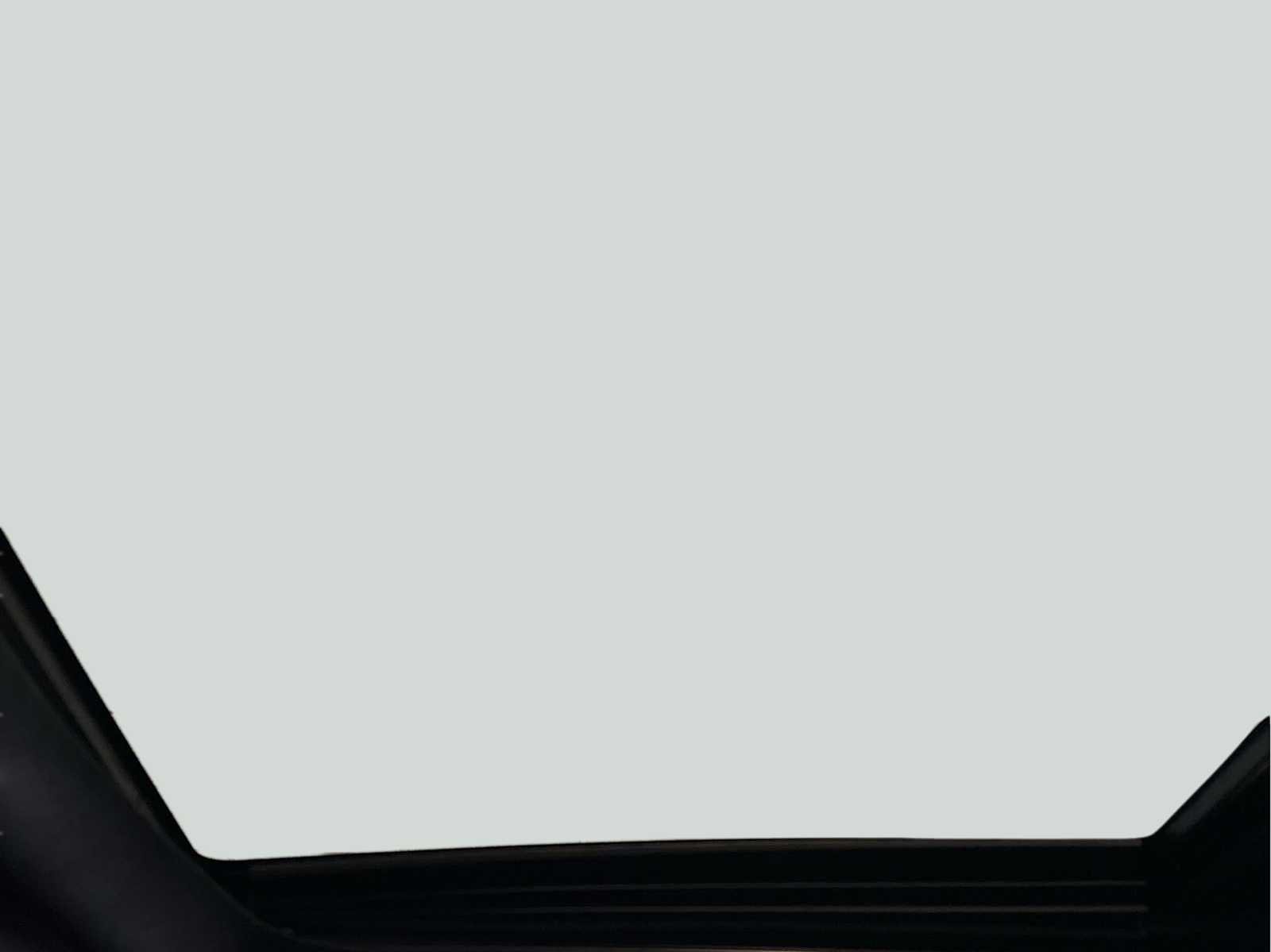 Used 2025 Agate Black Metallic Ford LARIAT image 17