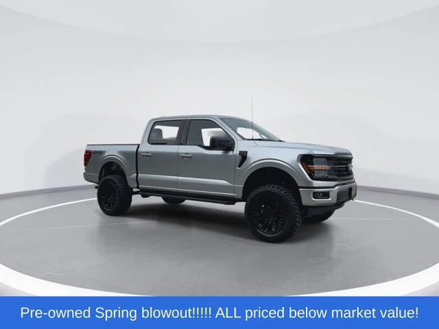 Used 2026 Gray Ford XLT image 2