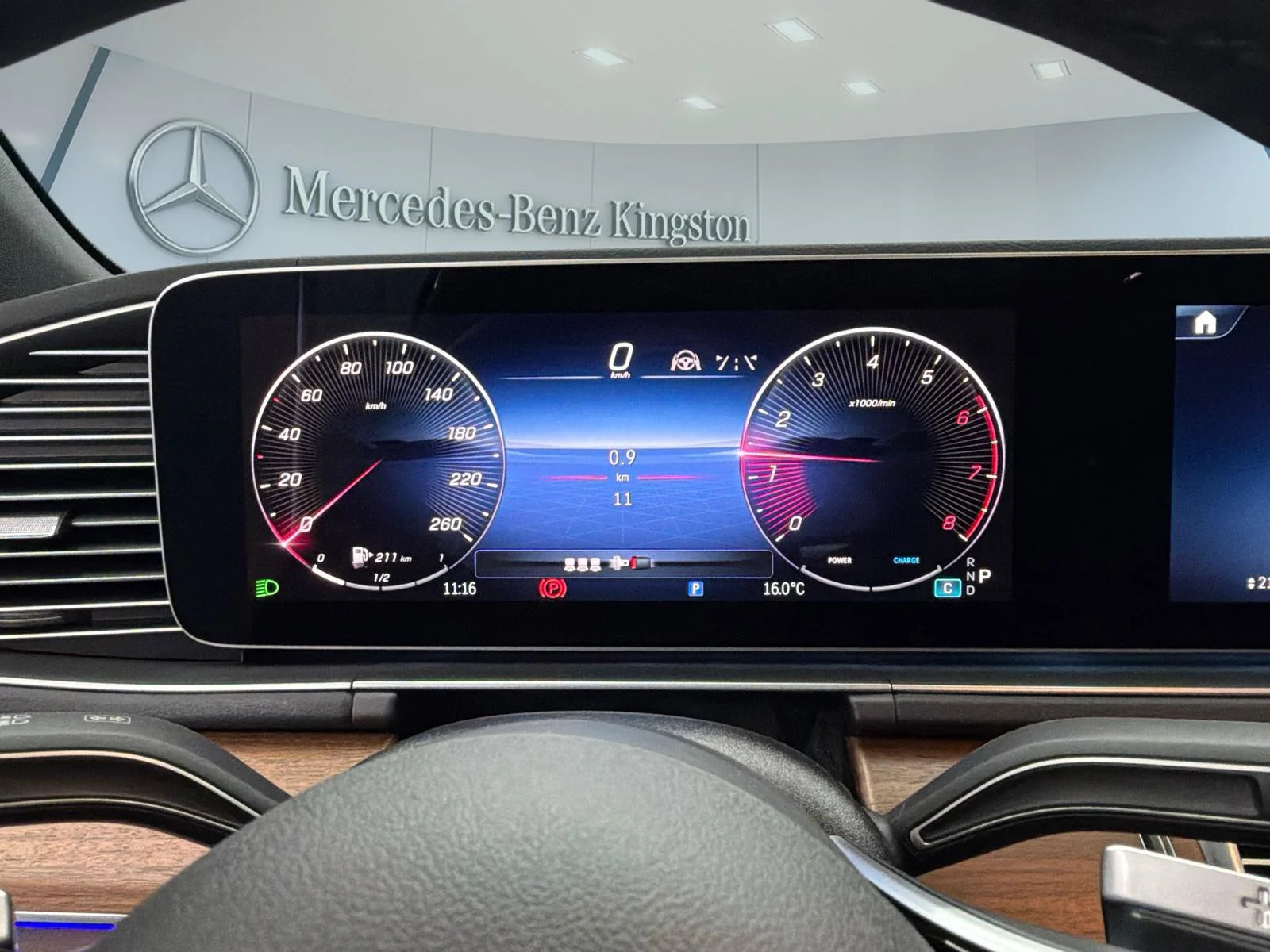 Used 2026 Black Mercedes-Benz GLE 450 image 10