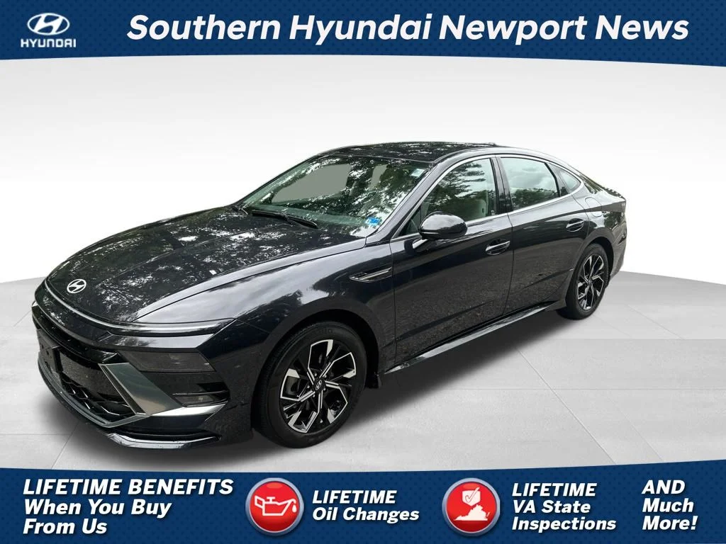 Used 2025 Blue Hyundai SEL image 1