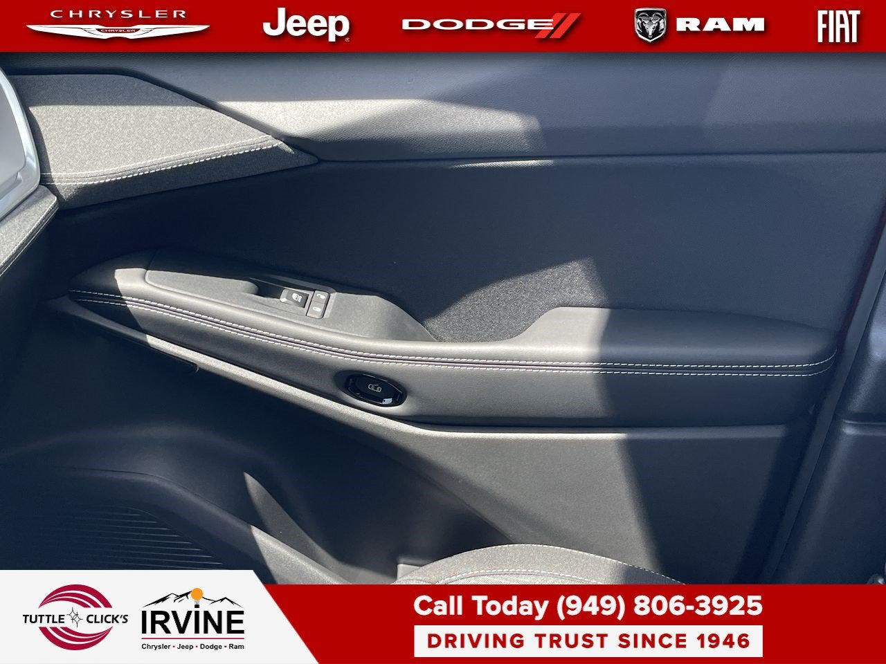 New 2026 Red Hot Pearlcoat Jeep Laredo image 27
