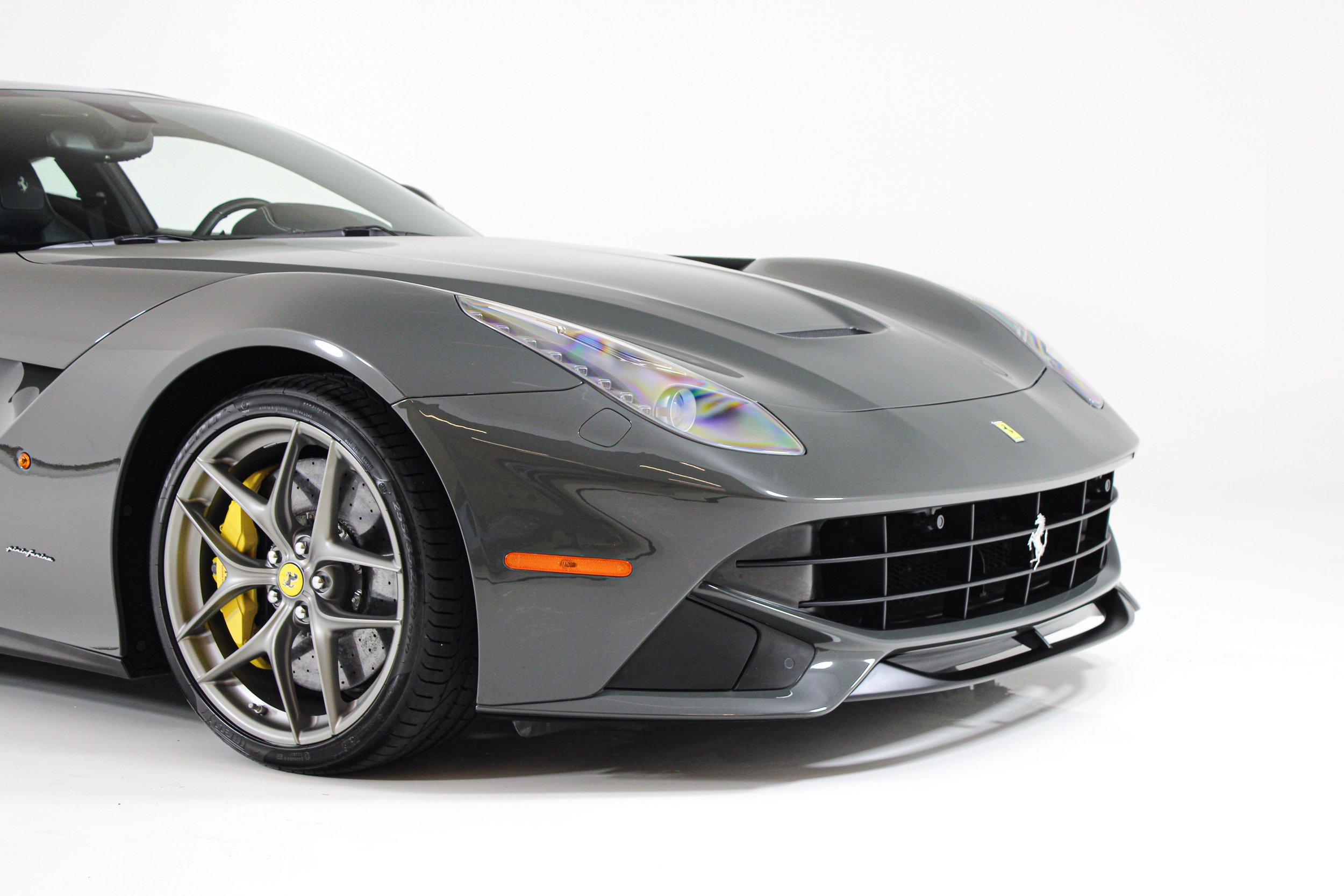 Used 2015 Grigio Scuro Ferrari  image 14