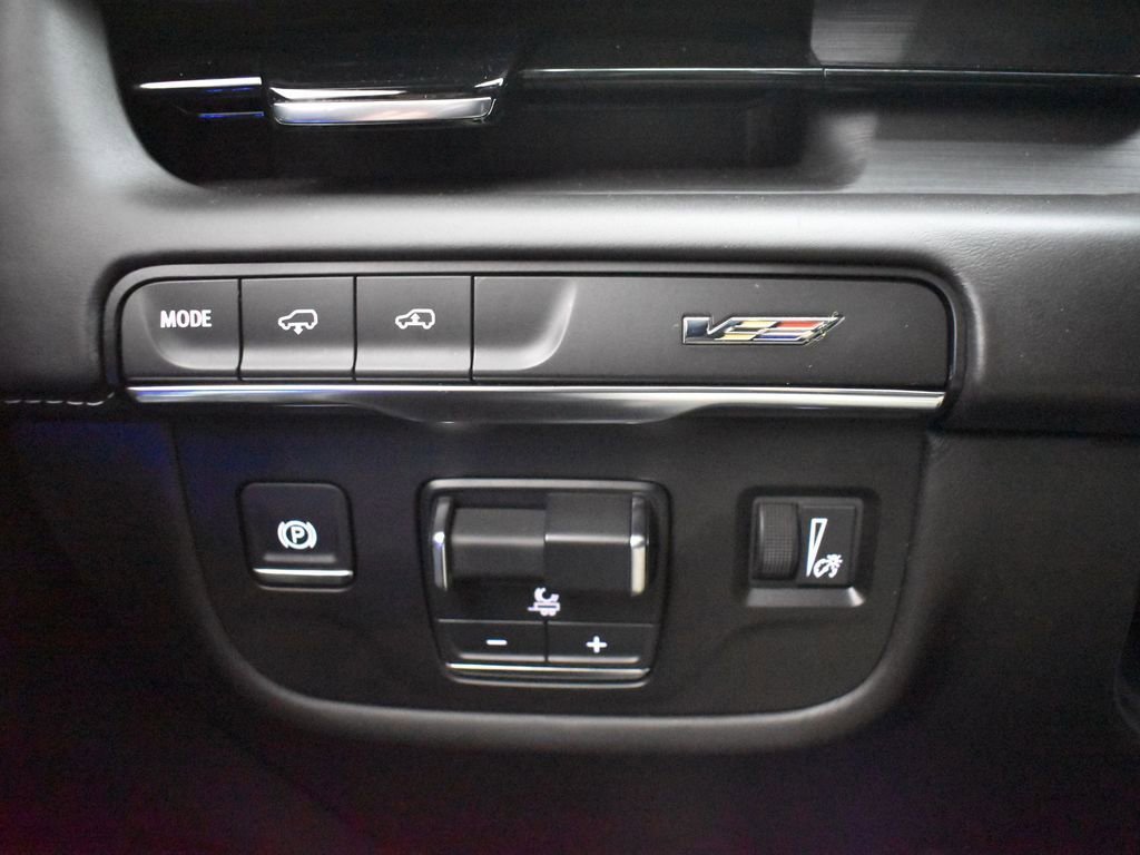 2024 CADILLAC ESCALADE - Image 14