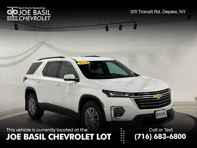 2023 Chevrolet Traverse LT Cloth