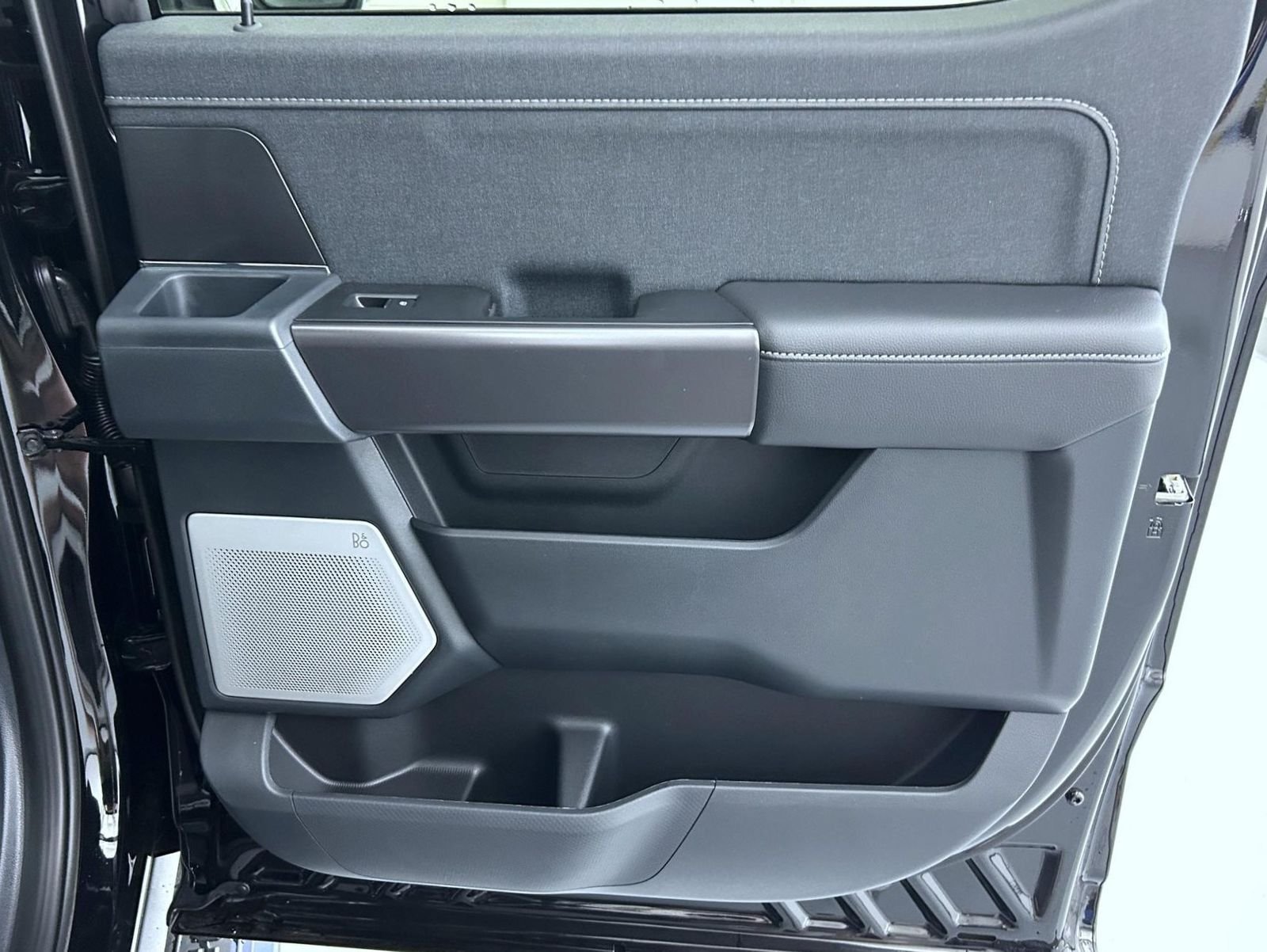 New 2026 Agate Black Metallic Ford Lariat image 17